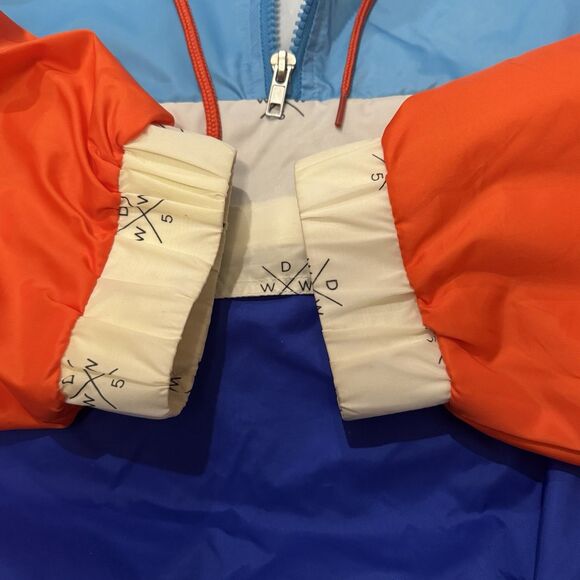 WHY DON’T WE Tour Windbreaker Jacket Size Large LOGO Spell Out Raincoat WDW - Picture 9 of 10